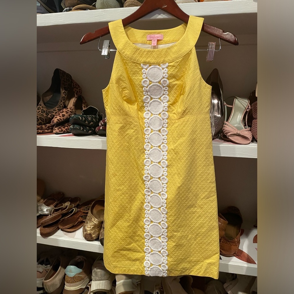Lilly Pulitzer Yellow and white dress size 00